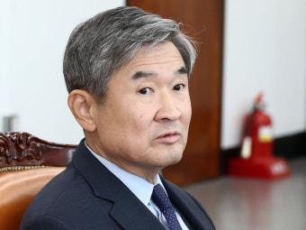 조태용 국가정보원장, 비상계엄 사태 전 김건희 여사에게 문자 전달 인정 - 국회 증언, 기억 희미하여 내용 불분명