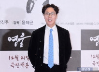 신애라 이어 김영철도…혐의 인정 후 국적 박탈? 제발 그만