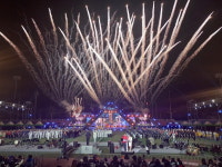 너와 함께 꽃비 속을 3월 29일 진해군항제 속으로