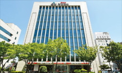 사시사철 사랑나누는 BNK경남은행…울산 구석구석 누비며 따뜻한 동행