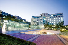 한양대 경영전문대학원, 국내 최초 명품 산업 전문 MBA 과정 신설…실무 현장 수업 강점