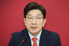 권성동 저출생 해법 갖고 오면 야당이라도 대통령 뽑아줄 것