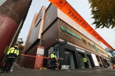 이태원 참사 해밀톤호텔 가벽 무죄…2심도 벌금형 그쳐, 왜