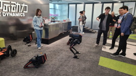 모든 관절에 근육 탑재, 200여개 동작 구현 가능…로봇 같은 몸짓 벗어나