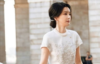 '김건희 선물용' 다이아 목걸이·명품백 어디에…수사 본격화