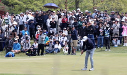 안녕하세요 한국! LIV골프의 파격, 송도를 달궜다
