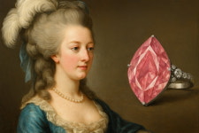 마리 앙투아네트 핑크 다이아몬드 경매 나온다…예상 낙찰가는?