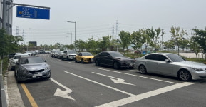 상가 10곳 중 9곳 비었다…논란의 거북·반달섬 심각한 상황 [현장+]