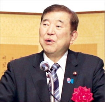 日 전·현직 총리 4명 참석…이시바 