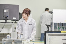 美 한식당 전설의 웨이터였다더니…1100억 부자 된 50대 [윤현주의 主食이 주식]