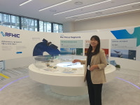 美 한식당 전설의 웨이터였다더니…1100억 부자 된 50대 [윤현주의 主食이 주식]