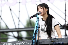 푸키!·QWER!…음원 강자들 뜨자 한강서 떼창 터졌다 [ATA 페스티벌]