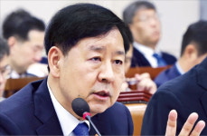 구윤철, 부동산 대책 '세제 카드' 만지작