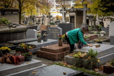 600만원에 귀한 자리를… 인기 폭발한 공동묘지의 비밀