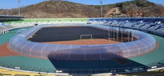 “따뜻하게 뛰세요” 파주스타디움 동계 러닝구장 재가동