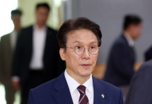 정청래 비판글에 '좋아요'…김민석 