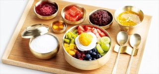 라한호텔, 전주 비빔밥·목포 쑥굴레·영암 무화과…로컬 미식, 호텔 빙수를 만나다