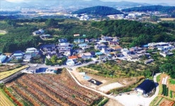 경남 창원 다호마을, 고분 간직한 땅에서 유물 발굴·공예 체험