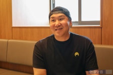 美마트서 떡볶이가 1등…600억 신화 이어 또 대박 낸 송정훈 [인터뷰+]