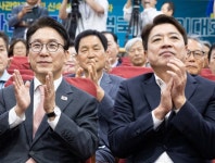 부승찬 