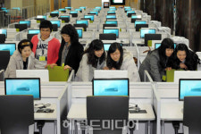 [포토뉴스]터치스크린 방식 ‘디지털도서관’ 준공