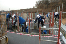 [포토뉴스]두산건설 ‘사랑의 집짓기’ 활동