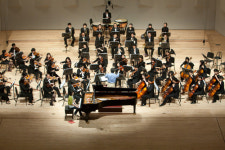 ‘주경야樂’ 하모니 …고단한 삶을 어루만지다