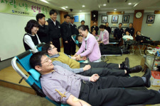 [포토뉴스]부산교통公‘사랑의 헌혈’참여