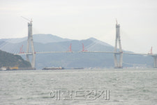 최첨단 토목·건설기술 결정체 ‘위용’