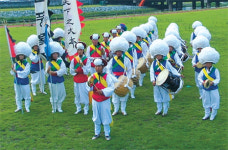 <이슈 & 피플>경산 중방동농악보존회, 풍물사랑 주민들‘경산 알림이’얼씨구