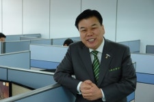 별이 다섯개 돌침대 넘어…‘웰니스 장수’ 새 브랜드로…기능성 침대 中시장 공략