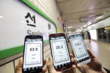거미줄 통신망 구축…KT 땅속에서도 날다