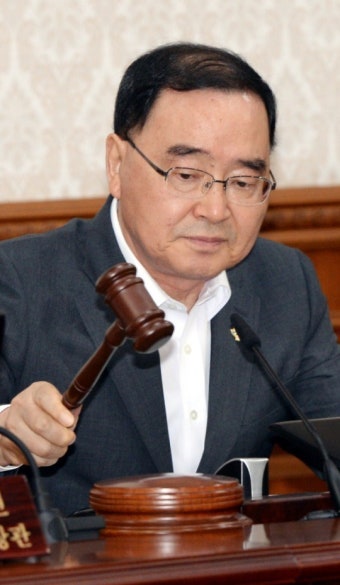 정홍원 총리 “전교조 불법 · 집단행동 단호히 대처”