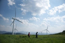 박정희 · 김춘삼 · 동막골 추억 어린 ‘하늘목장’ 40년만에 공개