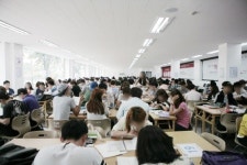 해커스어학원, 수강생 위해 강남역에 초대형 스터디룸 마련