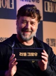 <포토>러셀 크로우 ‘이쁘게 찍어 주세요!’