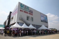 송산신도시 첫분양, 반도유보라에 3800여명 성황