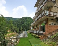 가평 계곡으로 시원한 여름 휴가 떠나자 칼봉산파크펜션