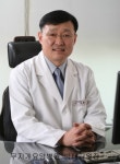 실버타운 안 부럽다? 부모님 위한 노인전문 요양병원, 살펴야 하는 점은?