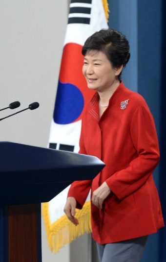<朴대통령 대국민 담화>재계 “노동개혁 충분 공감…흔들림없는 추진을”