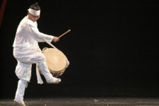 남성 춤의 진수 하용부의 밀양북춤, ‘수요춤전’ 무대에