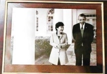 美영빈관, 朴대통령 사진 3장 이례적 전시…1장은 영구 전시 파격대우