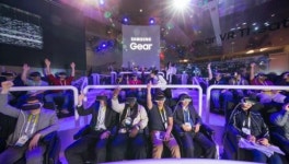 [CES2016] 삼성전자 오감만족 ‘기어 VR 4D 체험존’ (포토)