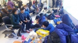 이제주섬공항지점영 | 제주공항 2시48분 운항재개, ‘체류객 빠져나오는데 3일 소요’