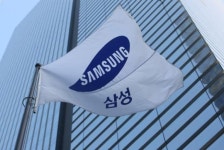 [삼성전자 실적] 반도체 ‘주춤’하니,  스마트폰 ‘선방’..포트폴리오 효과