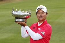한국계 노무라 하루, 리디아 고 꺾고 LPGA 첫 우승