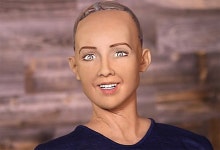 AI 로봇 소피아 “인류 파멸시키겠다” 답변 …공포