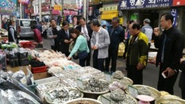 부산중기청 직원들, 구포시장 찾아 전통시장 사랑 실천