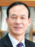 [2016 대한민국 교육산업대상] ‘33.3졸업인증제’로 인성교육…자존감 ‘쑥’-부산마케팅고등학교