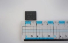 동전보다 작은 512GB 대형 SSD, PC의 디자인을 바꾼다